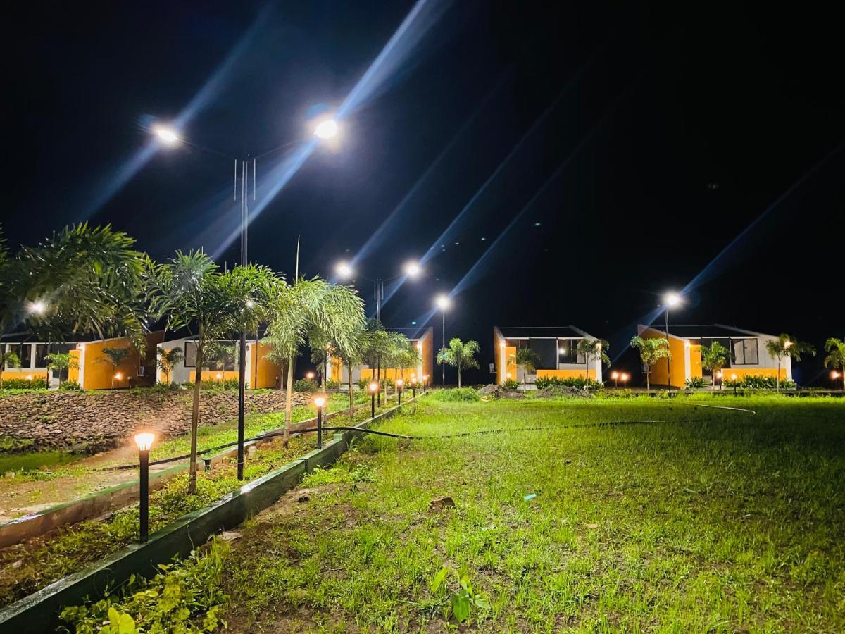 Mountain N Lake Resort Igatpuri Esterno foto